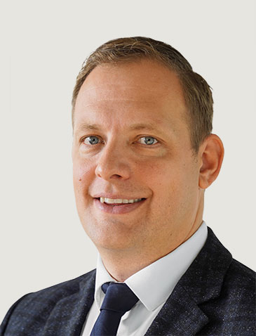 Dr. Dennis Geers